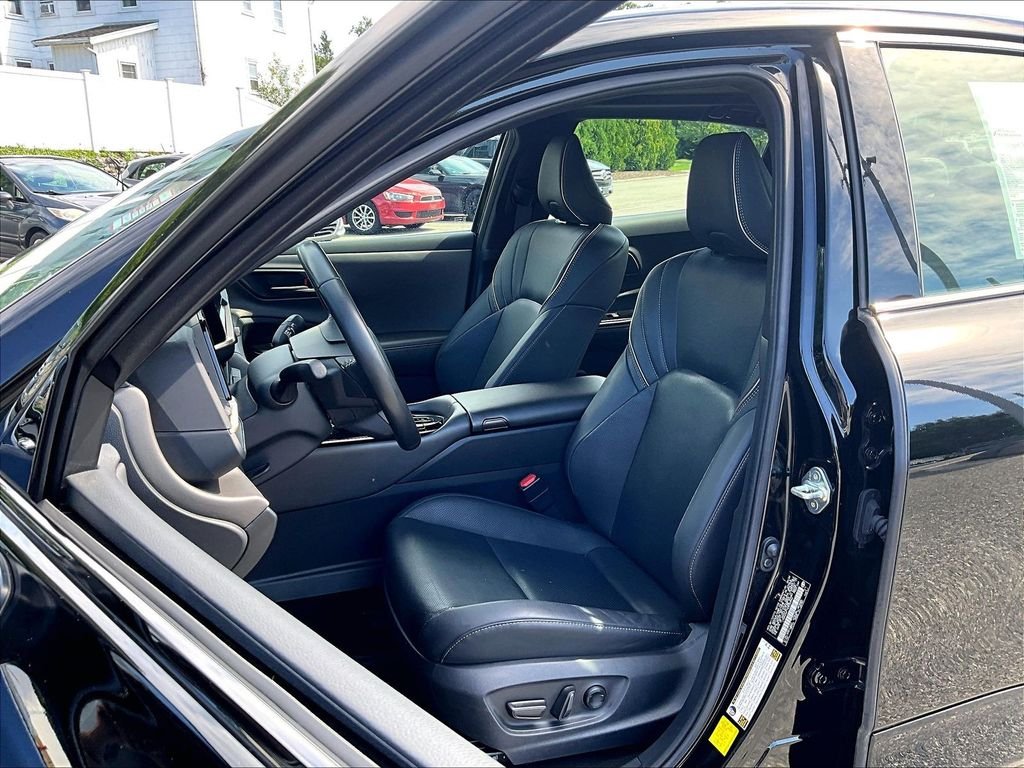 Used 2025 Black Toyota Nightshade image 10