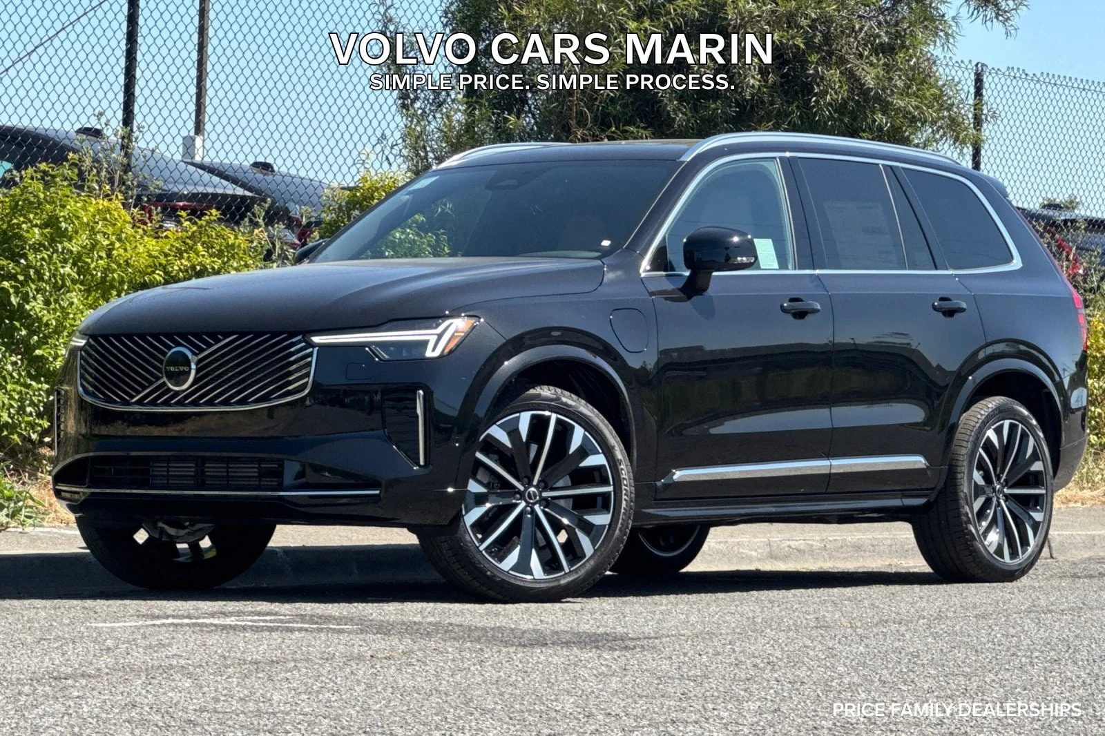 New 2026 Onyx Black Volvo T8 Plus 7-Seater image 1