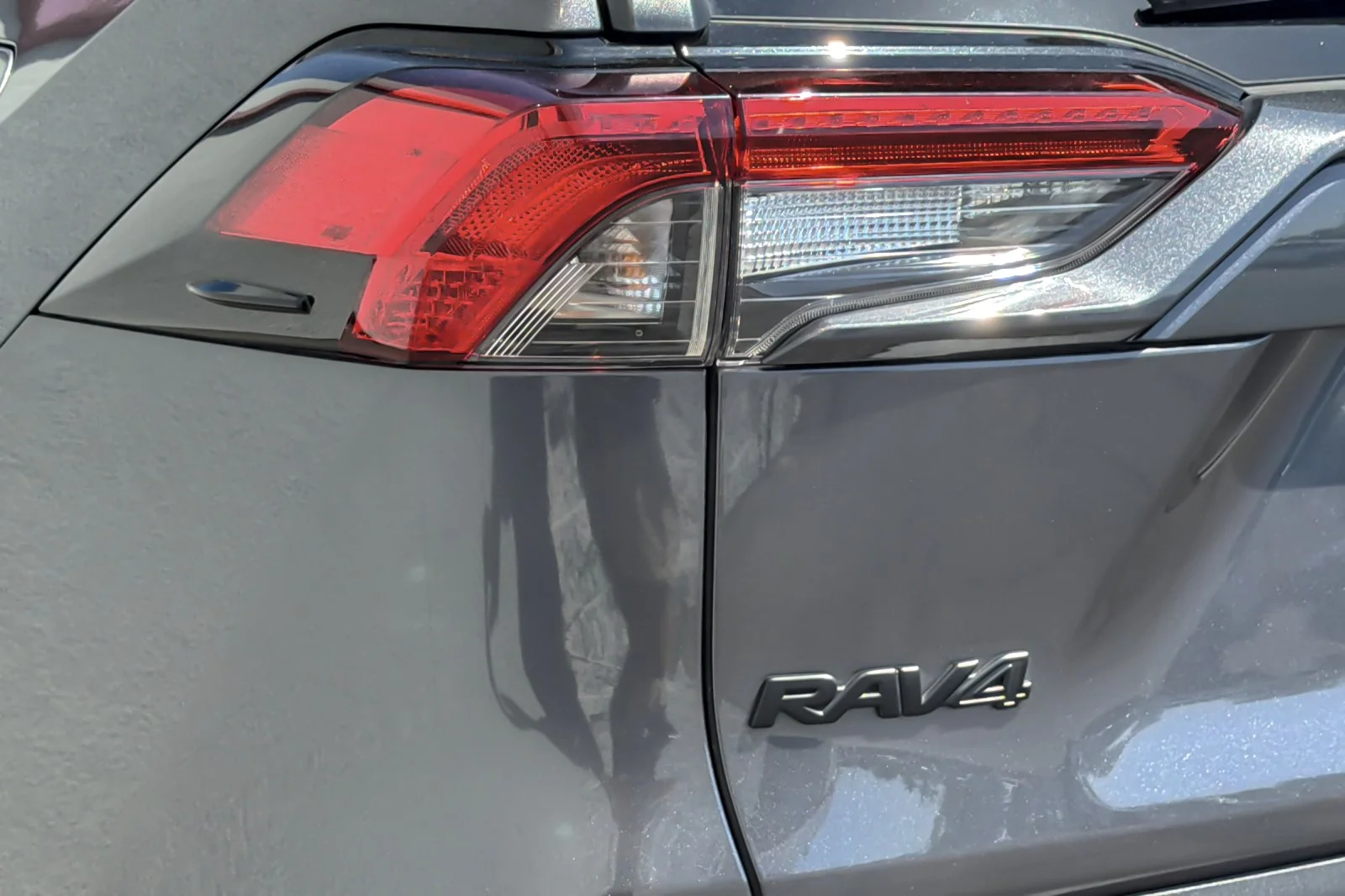 Certified Used 2024 MAGNETIC GRAY Toyota XLE Premium image 26