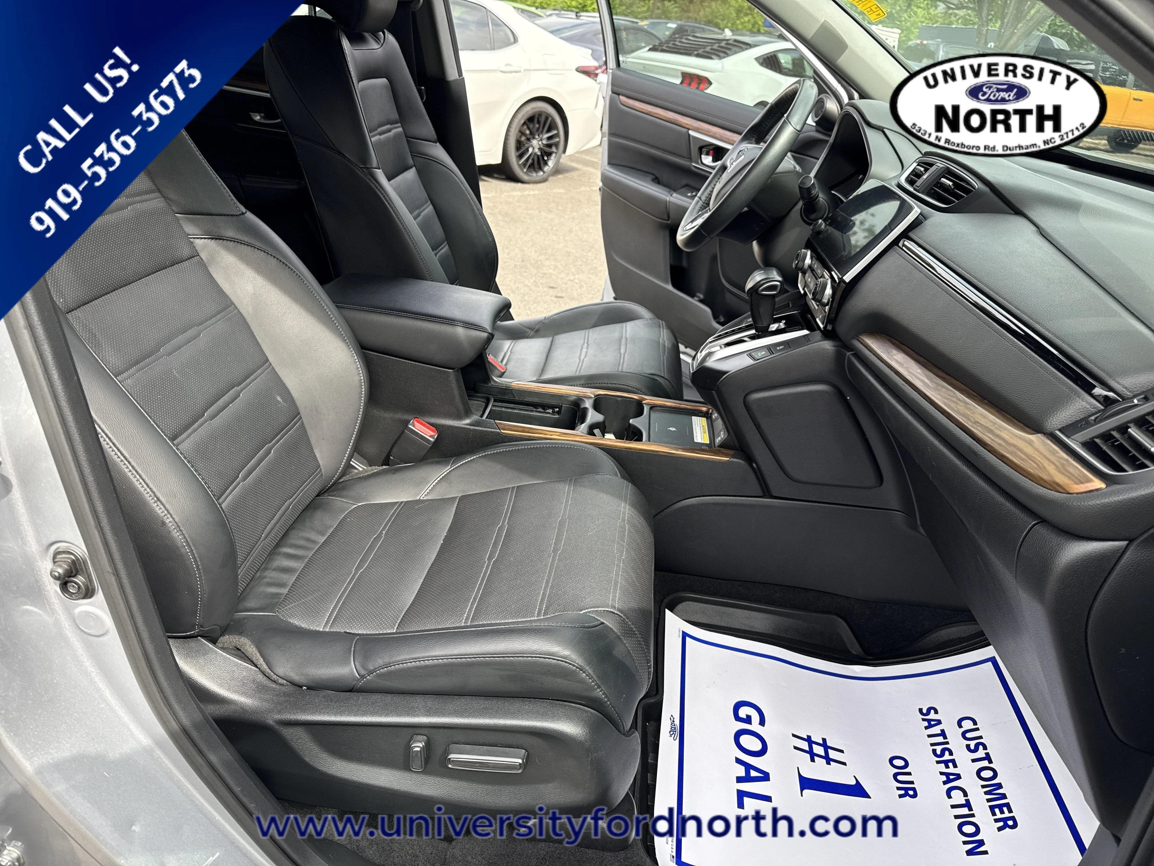 Used 2022 Lunar Silver Metallic Honda Touring image 36