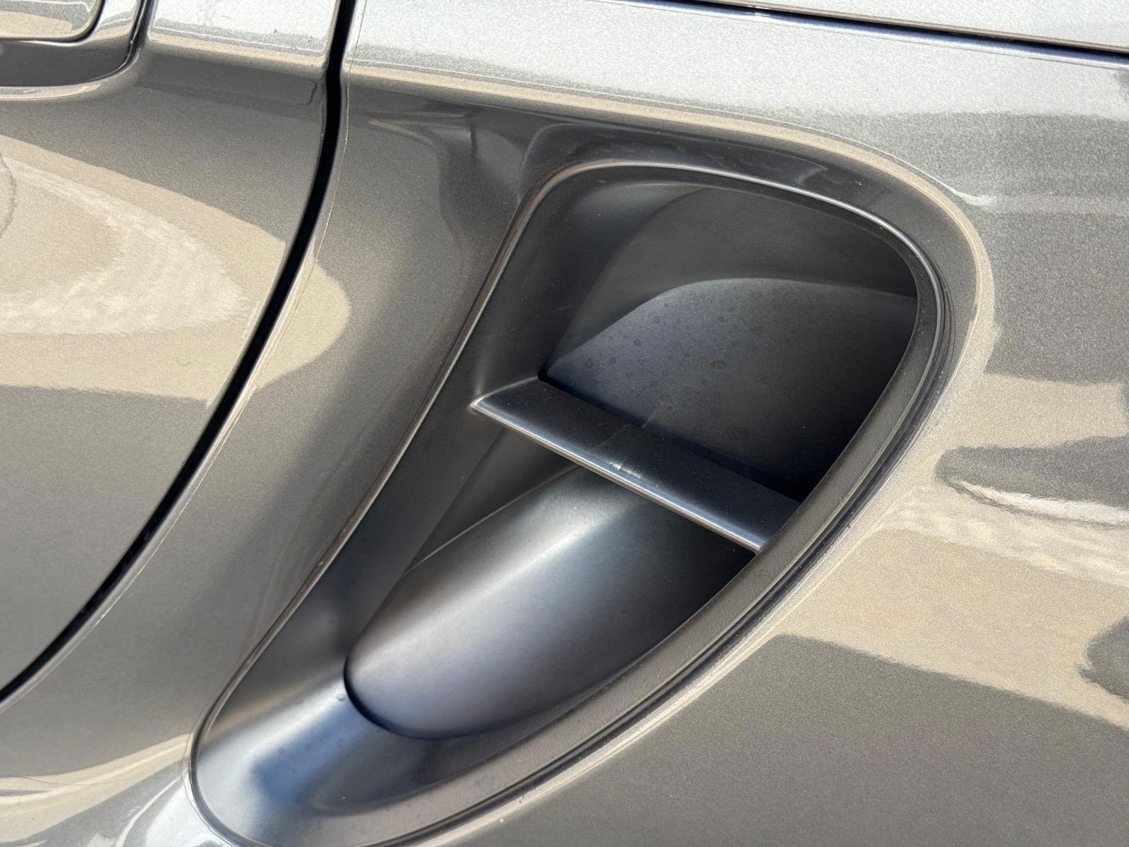 Used 2016 Agate Gray Metallic Porsche S image 22