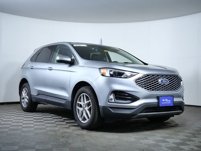 2024 Ford Edge SEL AWD's photo