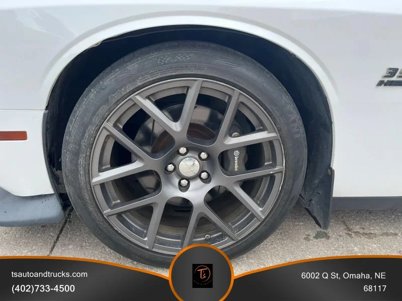 Used 2016 White Dodge R/T Scat Pack Coupe 2D image 12