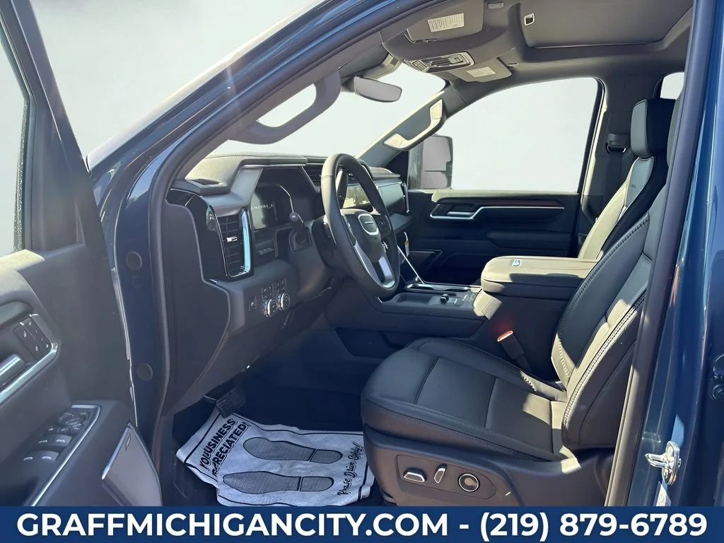 2026 GMC Sierra 2500HD Denali - Photo 17