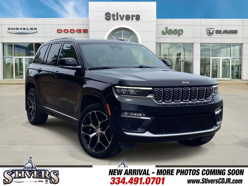 2023 Jeep Grand Cherokee Summit Reserve 4x4's photo