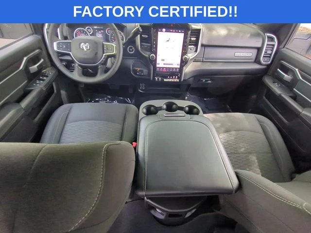 Used 2025 White Ram Big Horn image 32