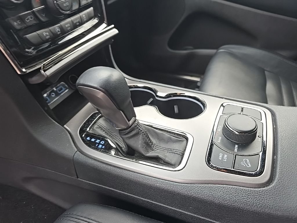Used 2020 Black Jeep Limited X image 20