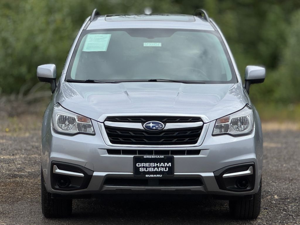 Used 2018 Ice Silver Metallic Subaru 2.5i Premium image 2