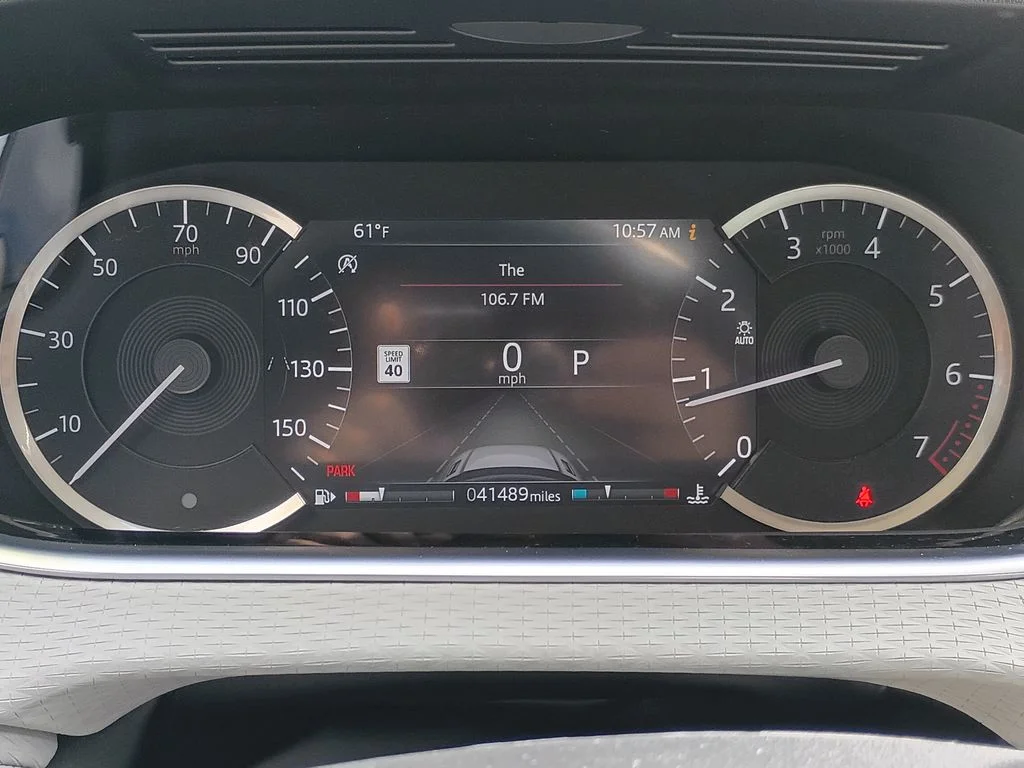 Used 2020  Land Rover S image 25