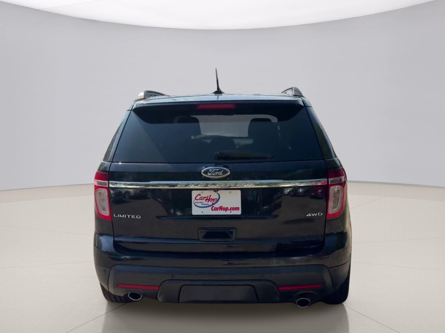 Used 2012 Gray Ford LIMITED image 4