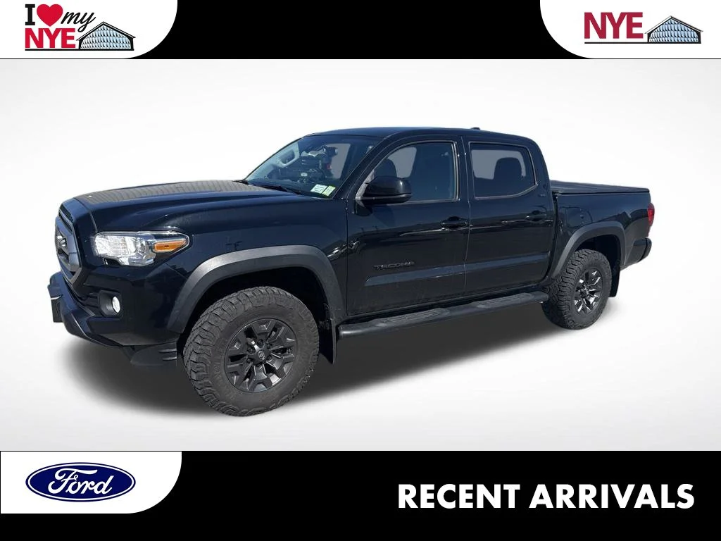Used 2021 Black Toyota SR5 image 1