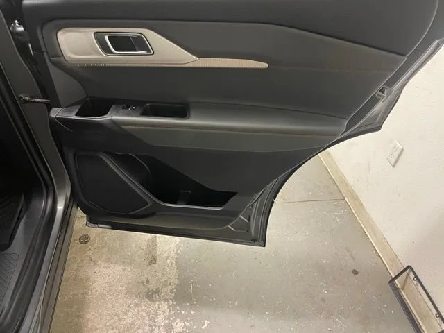 Used 2025  Ford Active image 22