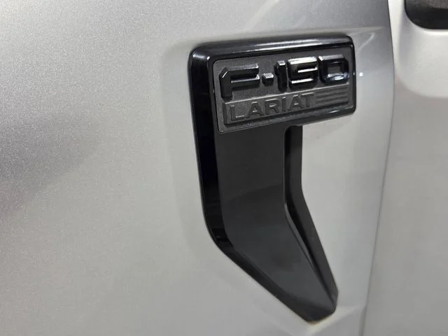Used 2022 Silver Ford Lariat image 15