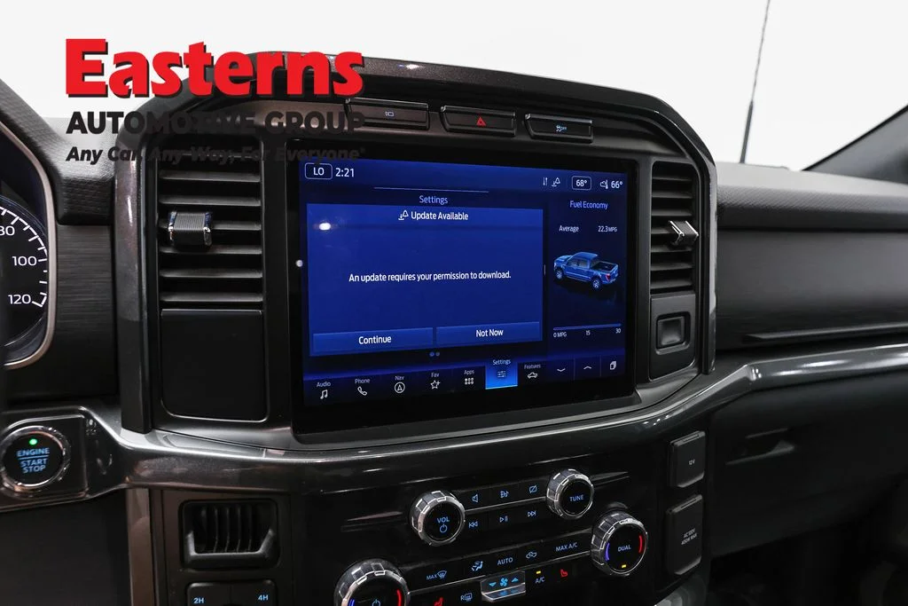 Used 2023 Silver Ford XLT image 19