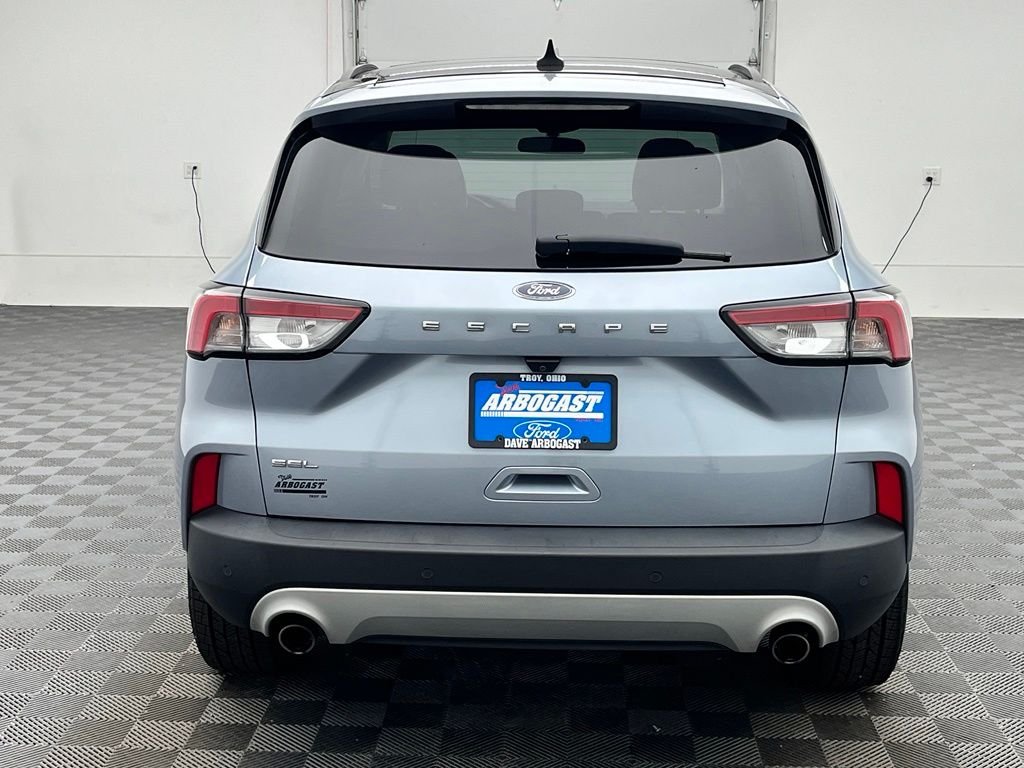 Used 2022 Blue Ford SEL image 10