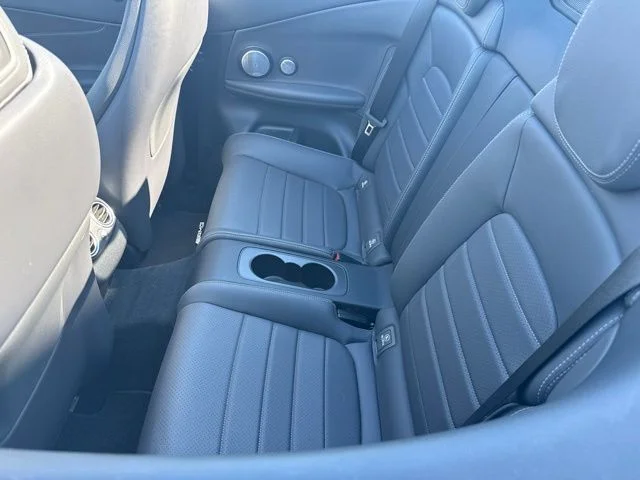 Used 2019 Black Mercedes-Benz C 300 image 18