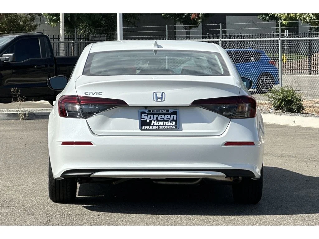 New 2026 Platinum White Pearl Honda LX image 5
