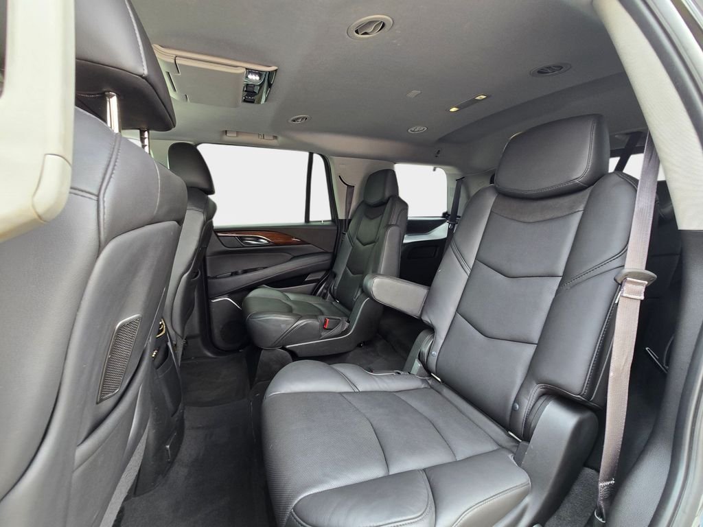 Used 2016 Black Cadillac Luxury image 17
