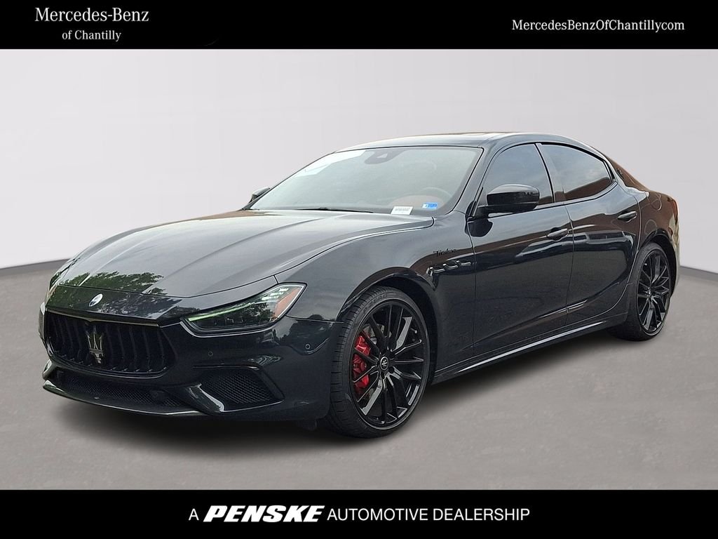 2022 Maserati Ghibli Modena's photo