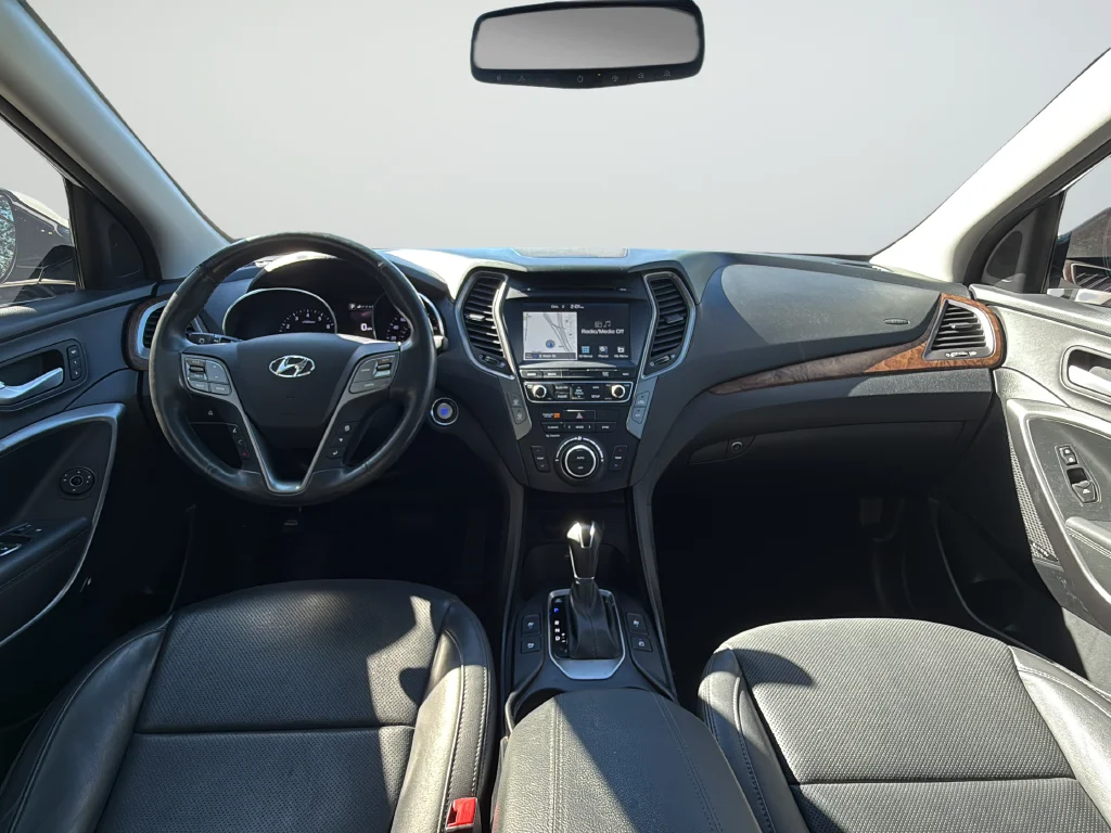 Used 2018 White Hyundai 2.0T Ultimate image 9