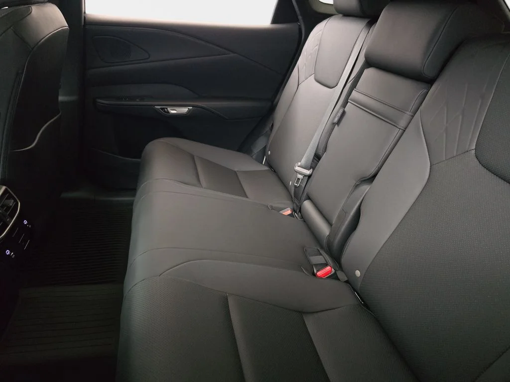 New 2026 Eminent White Pearl Lexus PREMIUM image 14