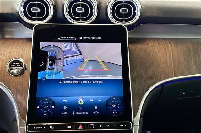 New 2026 Polar White Mercedes-Benz GLC 300 image 43