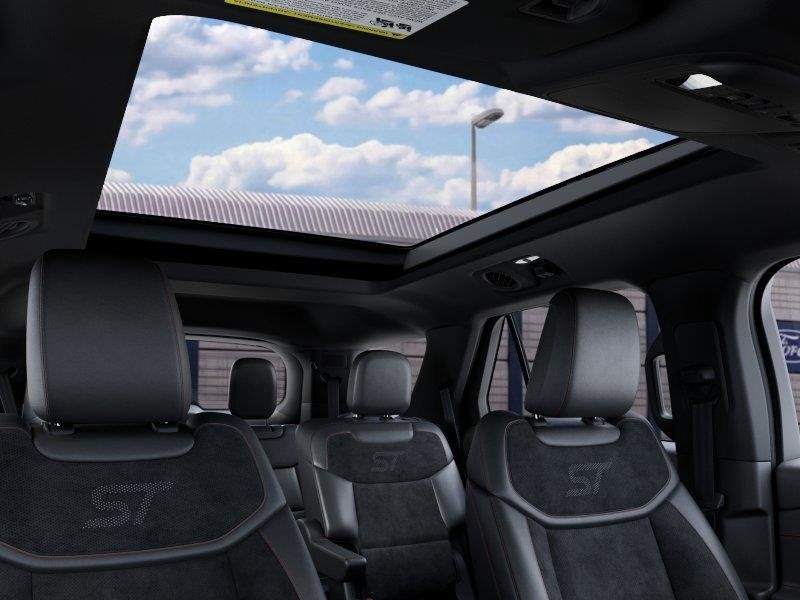 New 2027 Star White Metallic Tri-Coat Ford ST image 22