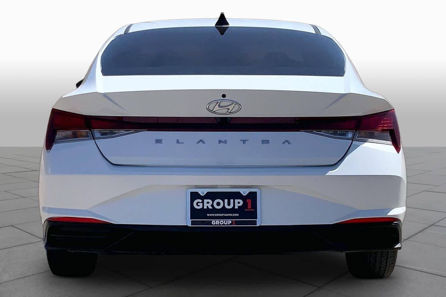 Pre-Owned 2023 Hyundai Elantra SEL
