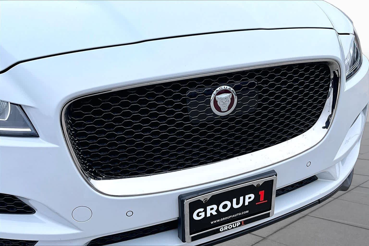 Used 2020 Yulong White Metallic Jaguar 25t Premium image 30