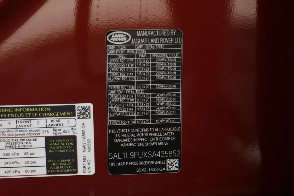 Used 2025 Red Land Rover Dynamic SE image 24