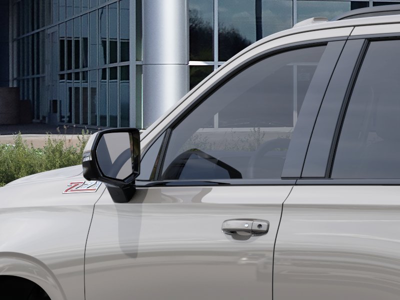 2027 Chevrolet Tahoe Z71 - Photo 13