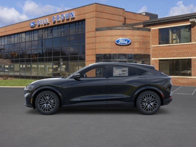 New 2026 Shadow Black Ford Premium image 25