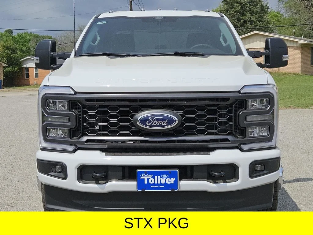 New 2026 Oxford White Ford F-350® XL image 3