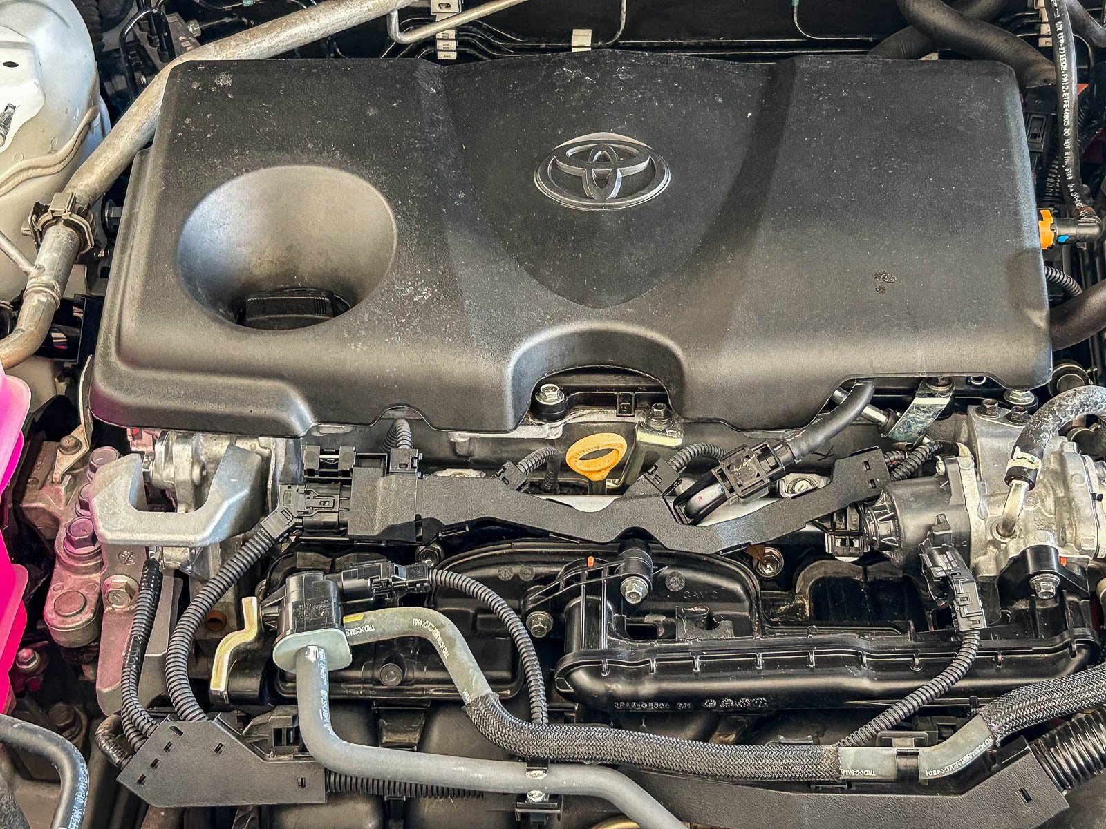 Used 2024 ICE CAP TOYOTA TRUCK HYBRID XLE image 27