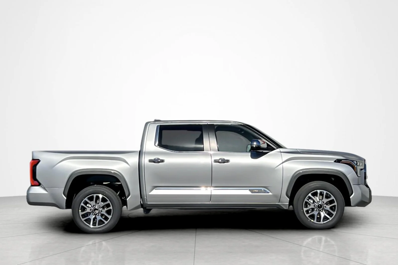 2026 Toyota Tundra 1794 Edition - Photo 6