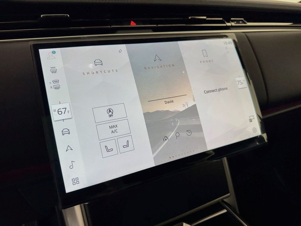 New 2027 Fuji White Land Rover SE image 15