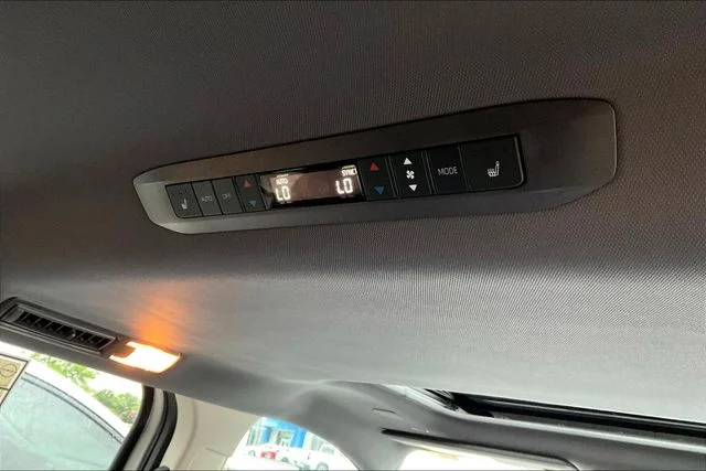 Used 2023 Silver Toyota Platinum image 24