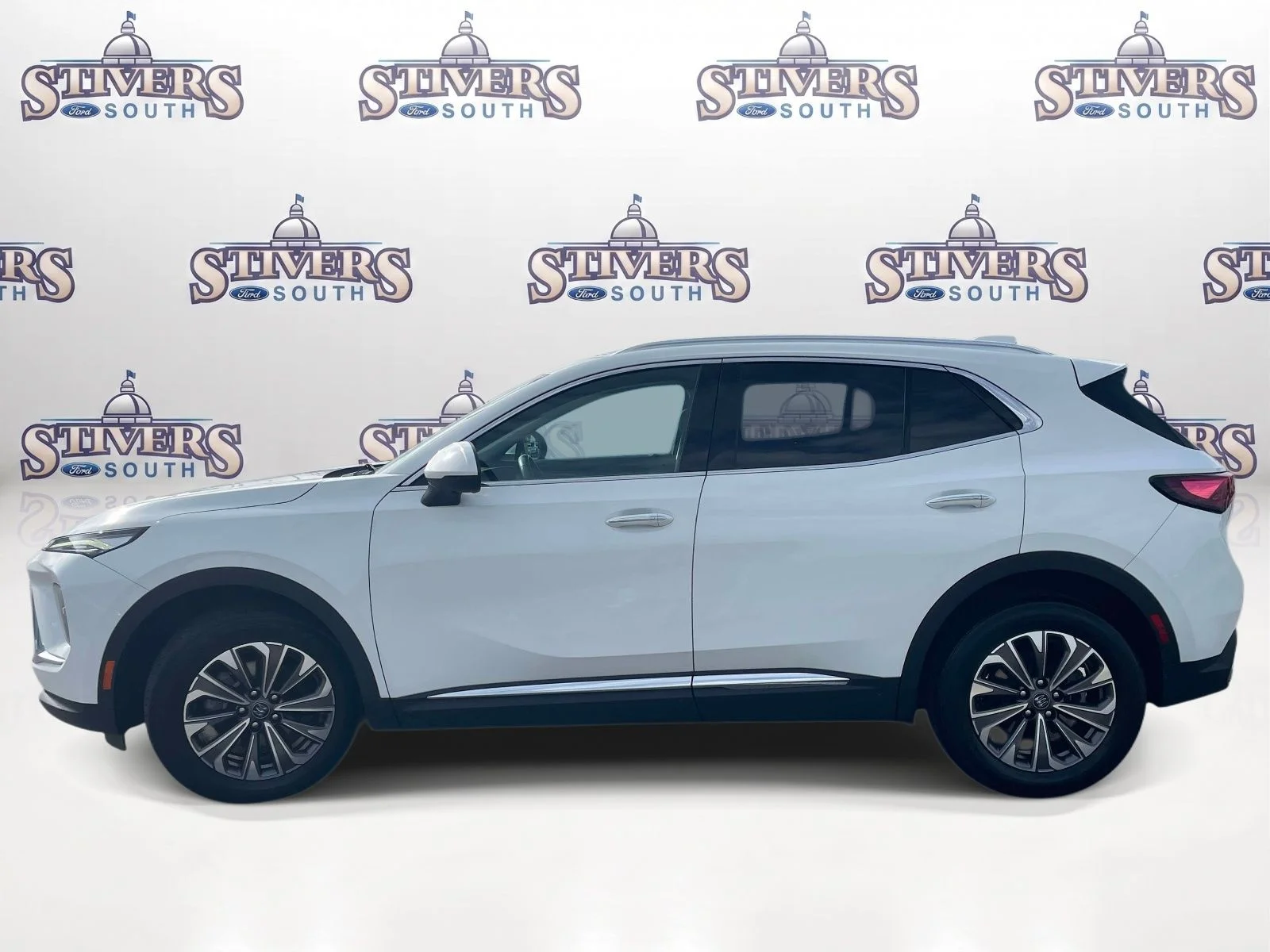 Used 2024 White Buick Preferred image 6