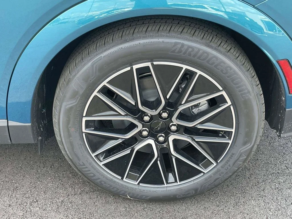 New 2026 Blue Ford Premium image 9