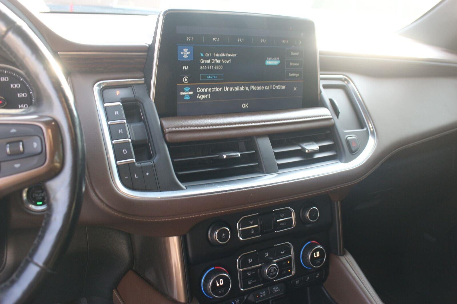 Used 2021 IRIDESCENT PEARL TRICOAT Chevrolet High Country image 21