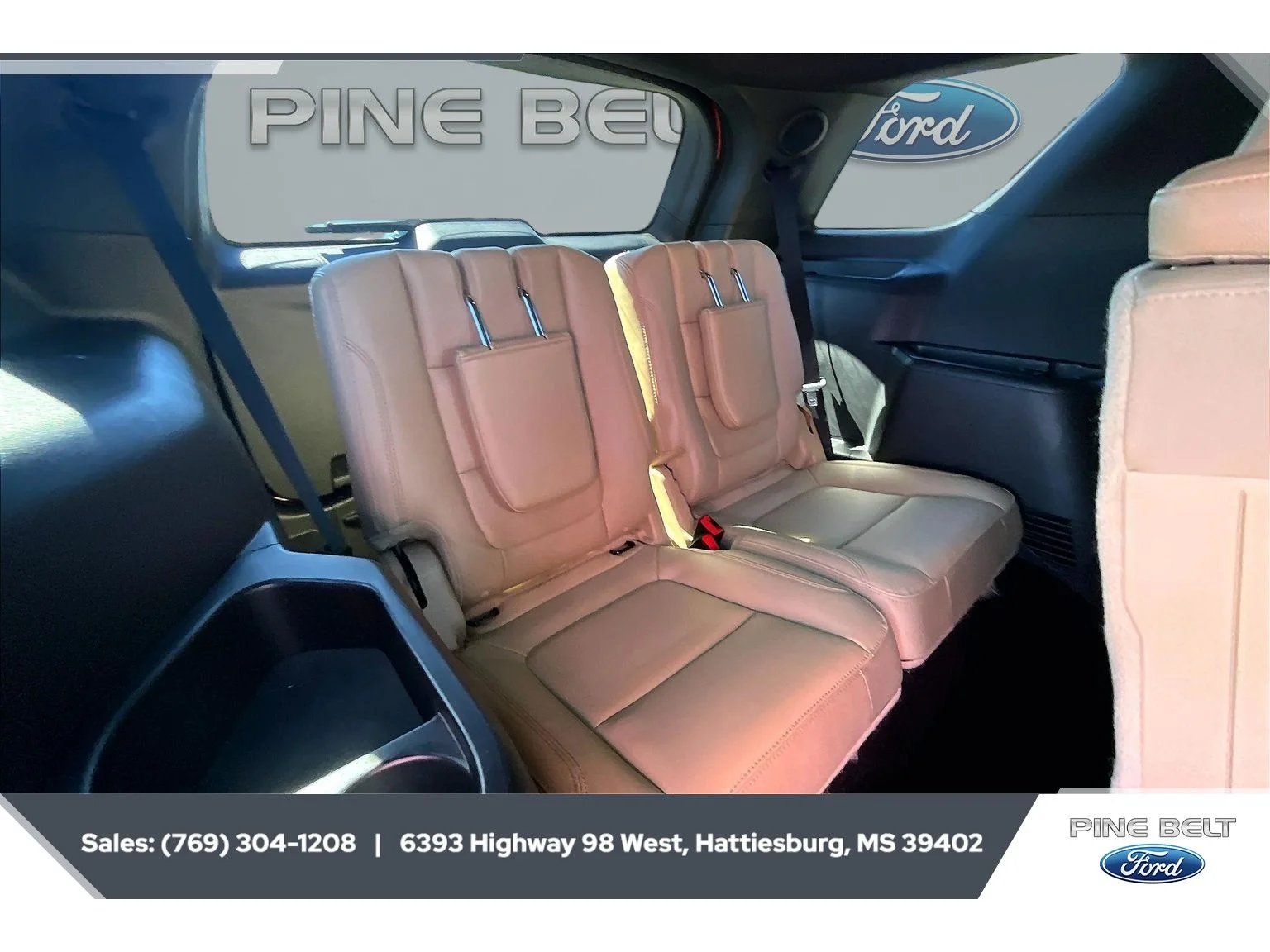 Used 2016 Ruby Red Metallic Tinted Clearcoat Ford Limited image 21