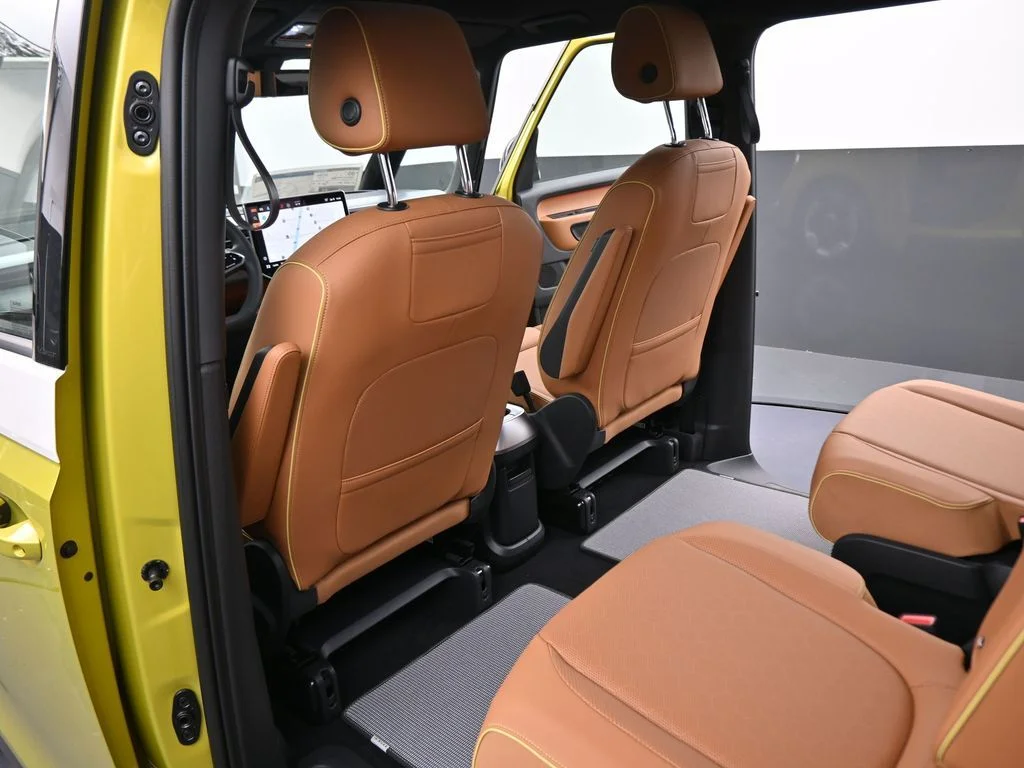 2025 Volkswagen ID. Buzz PRO S PLus - Photo 42