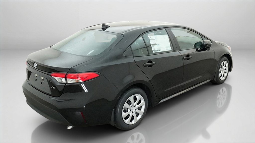 New 2027 Inked Toyota LE image 9