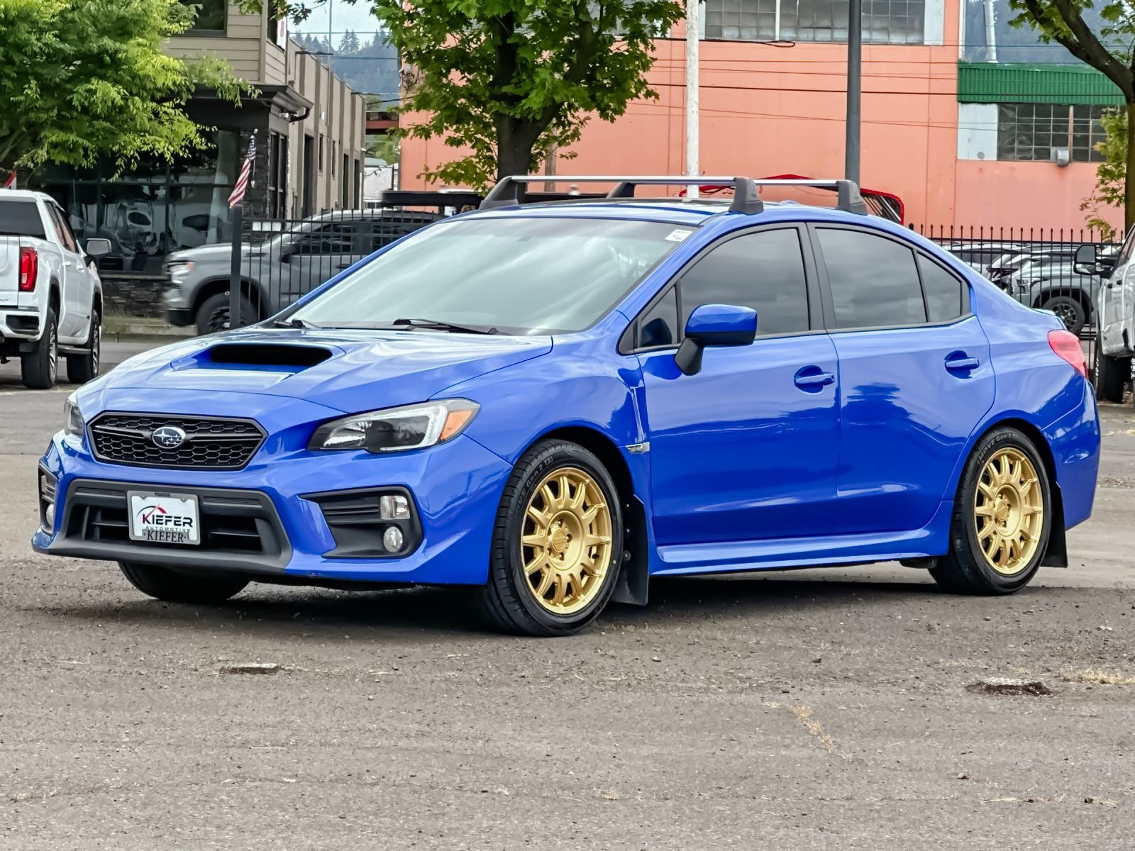 Used 2019 Blue Subaru Premium image 8