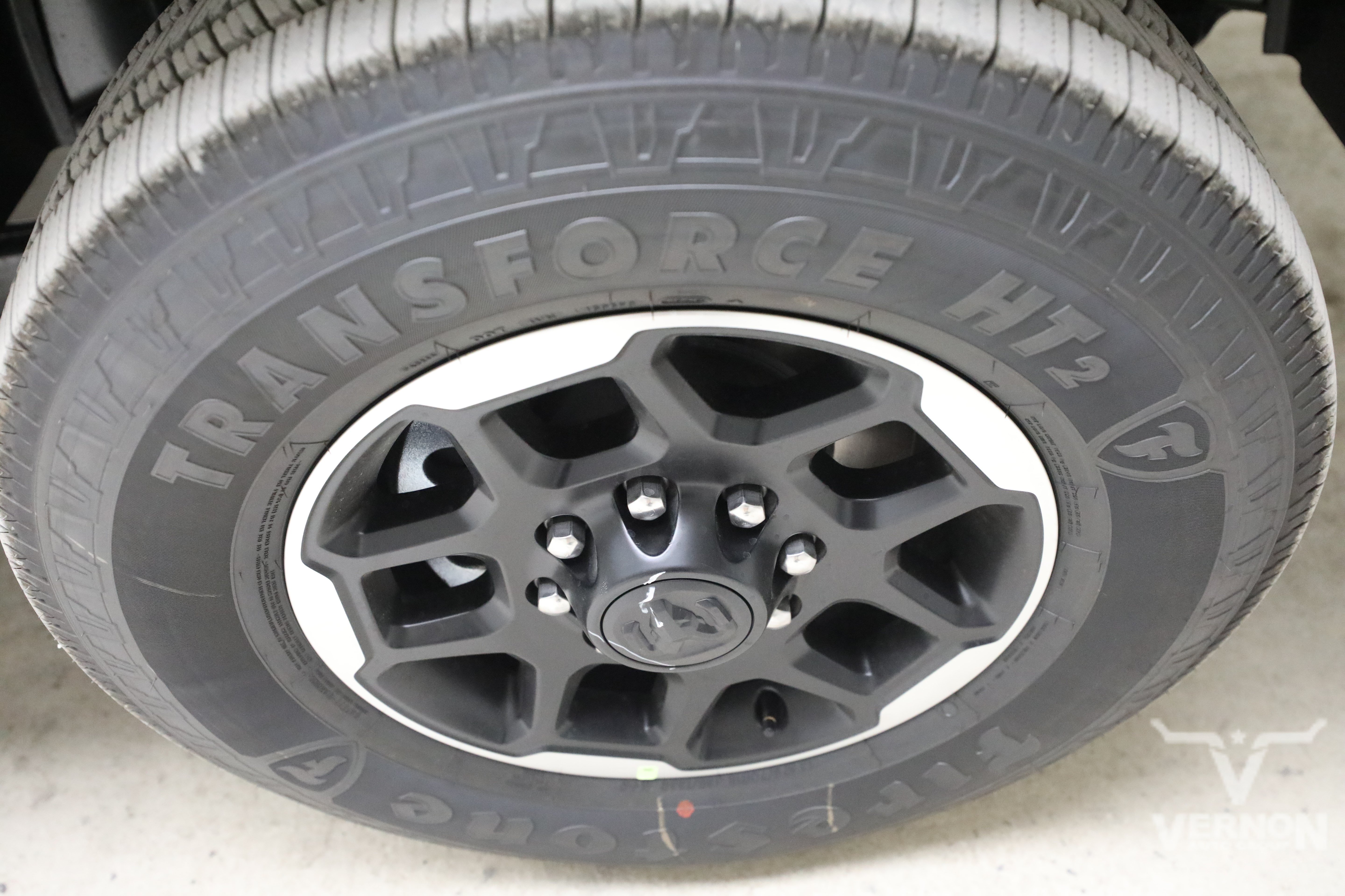 New 2026 Granite Crystal Metallic Clearcoat Ram N image 31