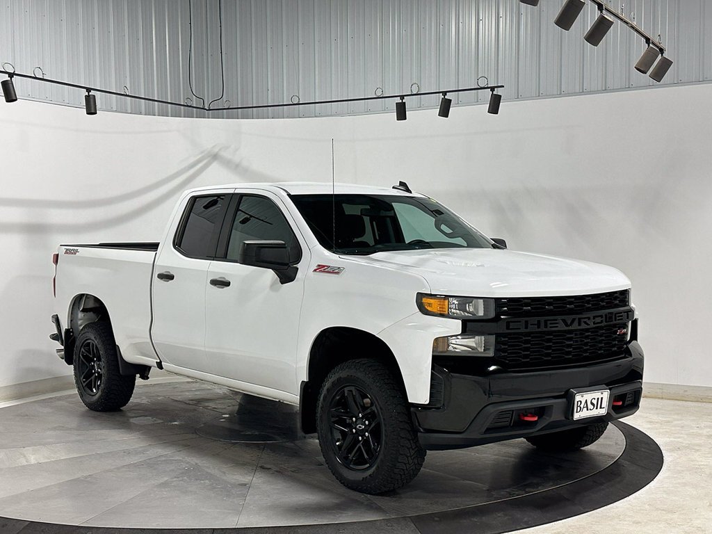Used 2019 White Chevrolet Custom Trail Boss image 32