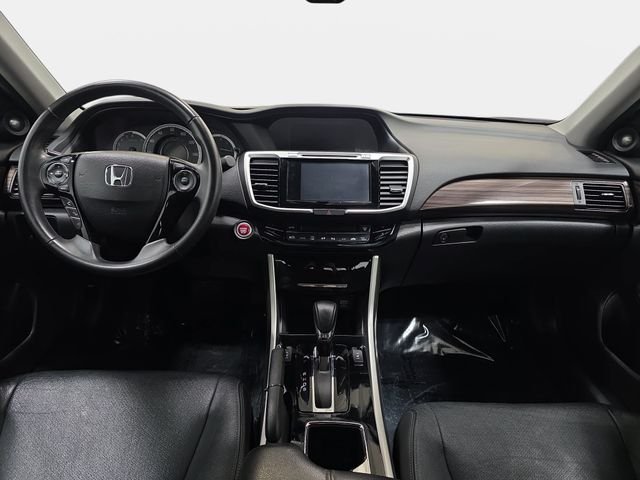 Used 2017 Gray Honda EX-L image 10