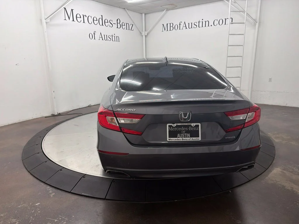 Used 2018 Gray Honda Touring image 6