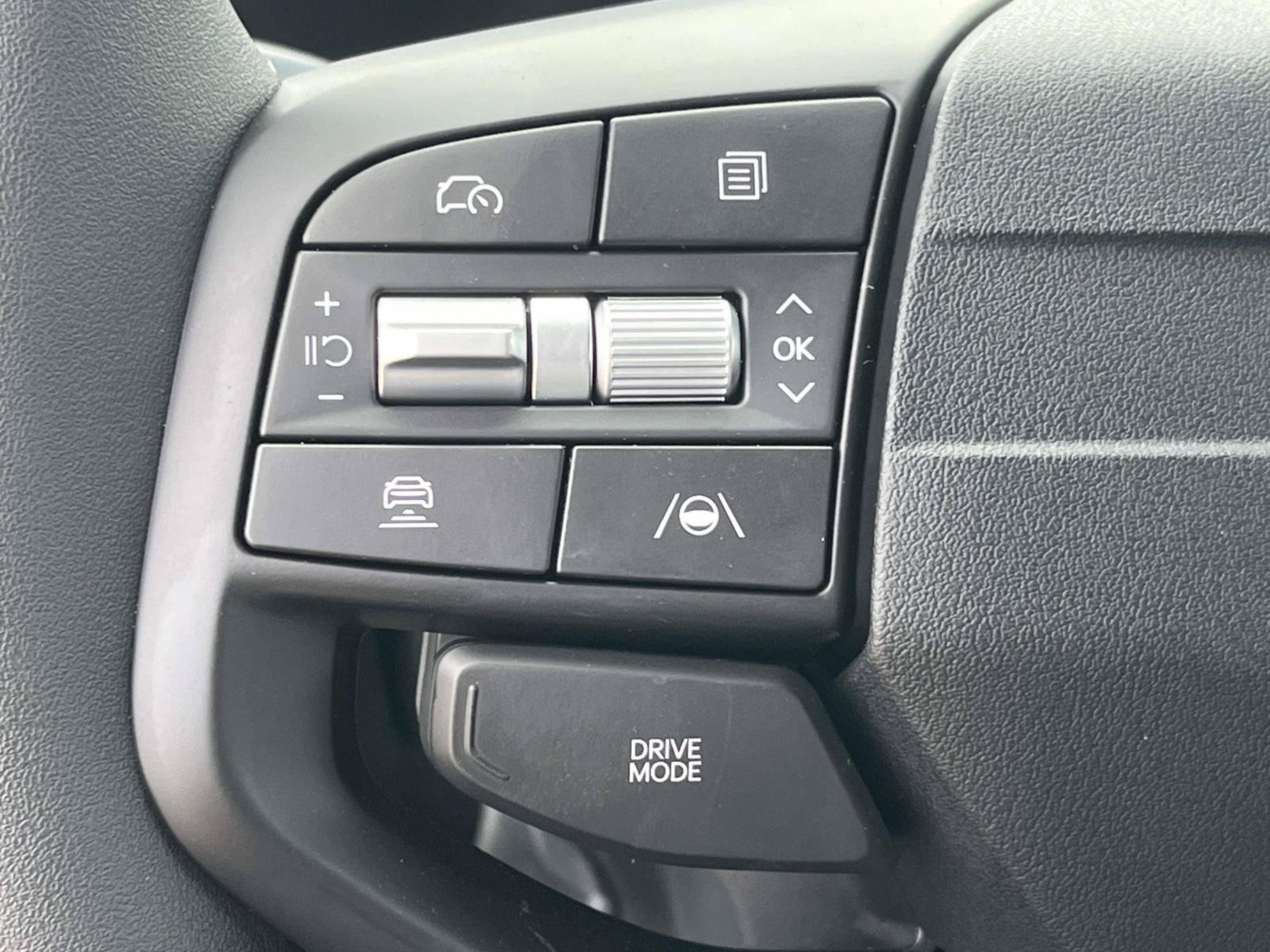 New 2026 Steel Gray Kia LXS image 26