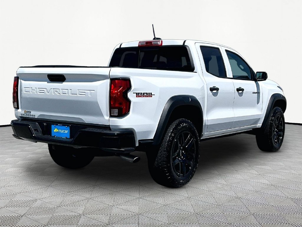 Used 2024 Summit White Chevrolet Trail Boss image 6